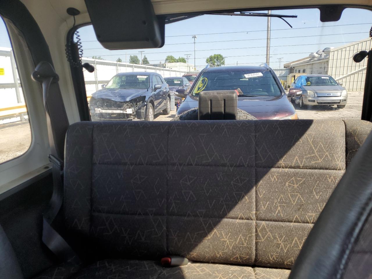 1J4FA49S11P301432 2001 Jeep Wrangler / Tj Sport