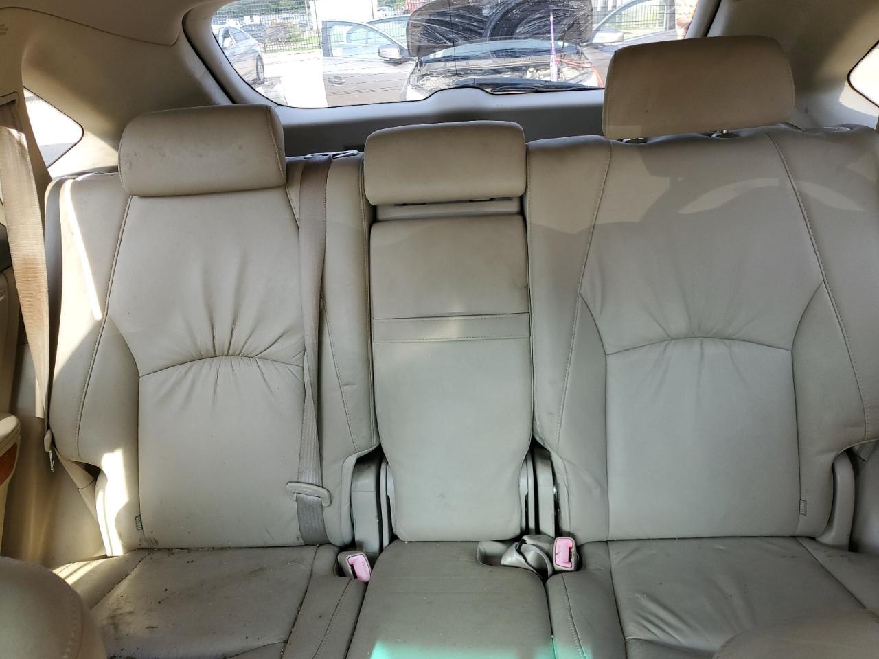 JTJGA31U340032779 2004 Lexus Rx 330