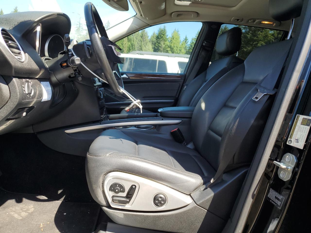 4JGBB8GB1AA574137 2010 Mercedes-Benz Ml 350 4Matic