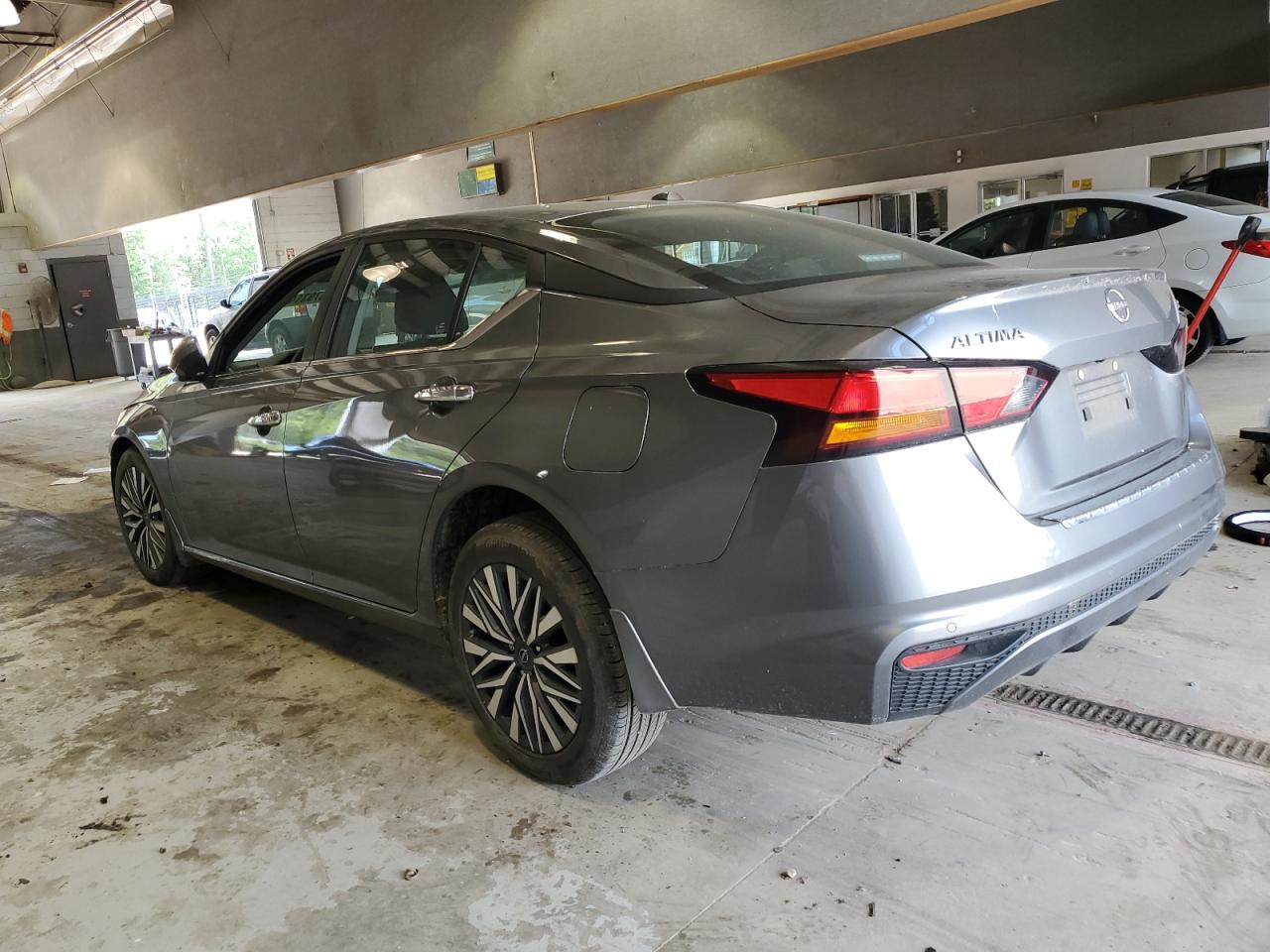 1N4BL4DV6PN380929 NISSAN ALTIMA 2023