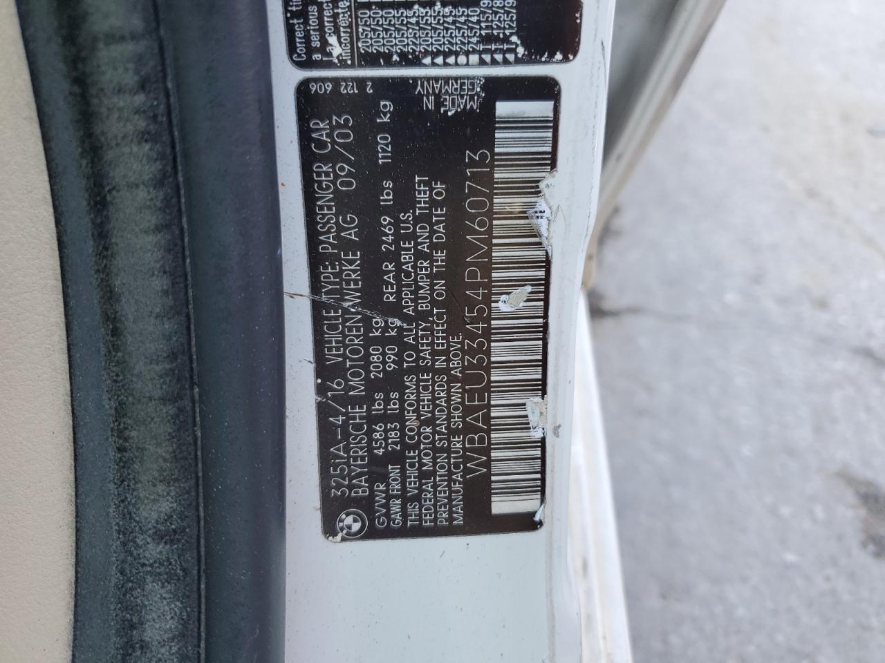 WBAEU33454PM60713 2004 BMW 325 Xi