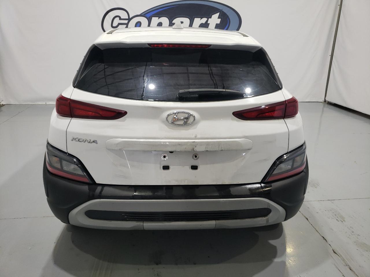 KM8K22AB6NU878638 2022 Hyundai Kona Sel