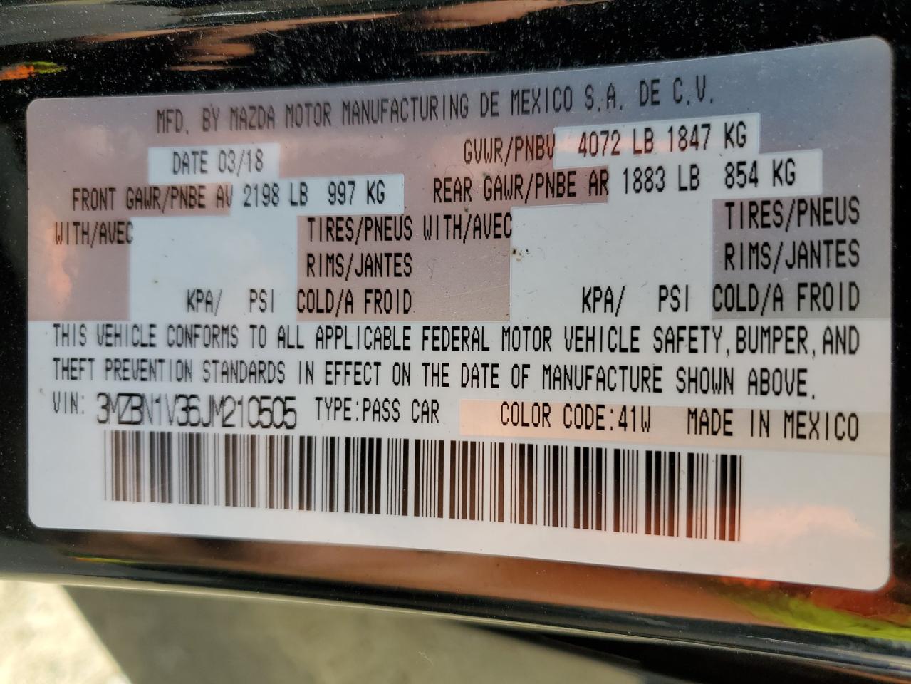 3MZBN1V36JM210505 2018 Mazda 3 Touring