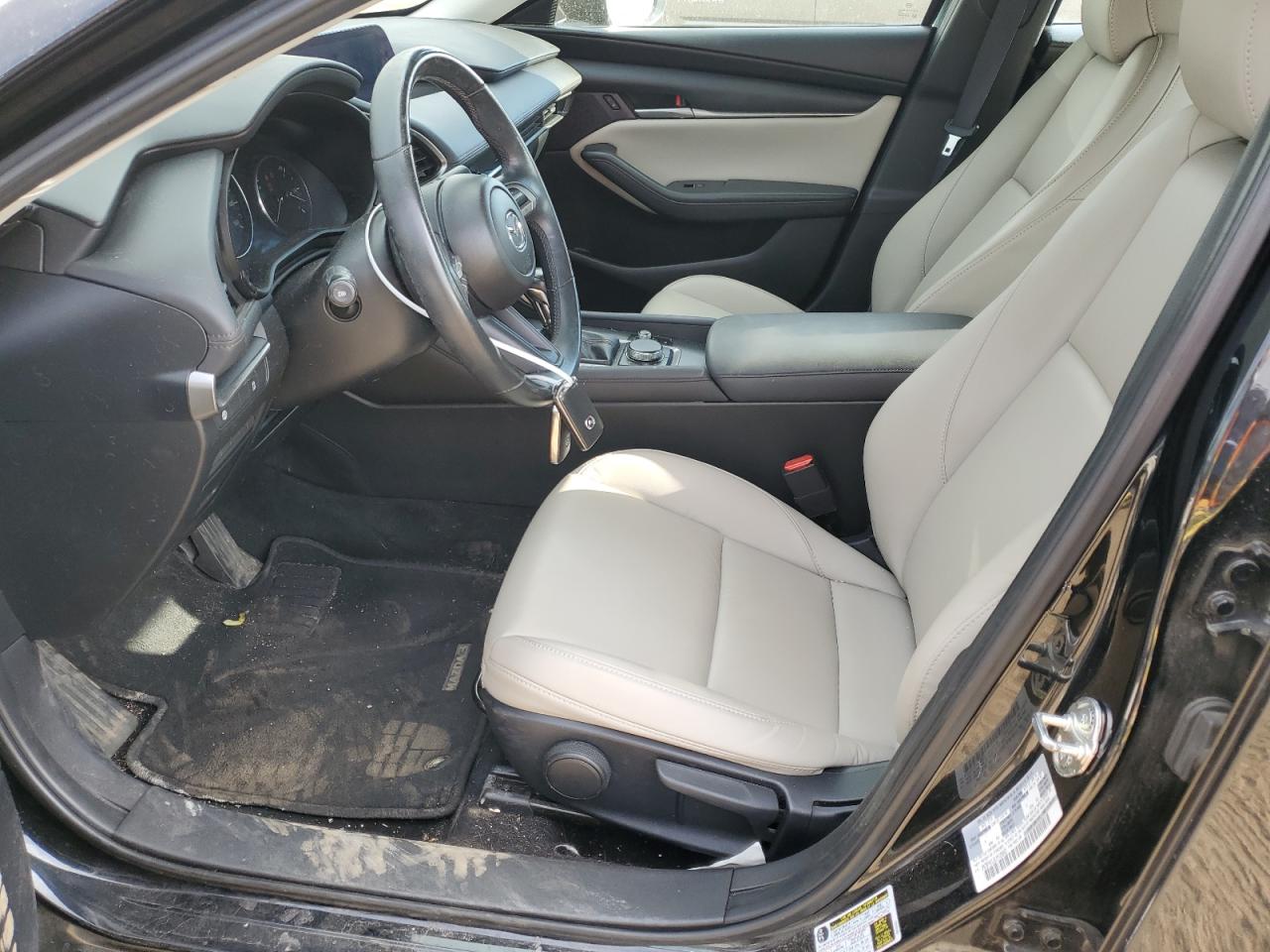 3MZBPACL6LM128693 2020 Mazda 3 Select