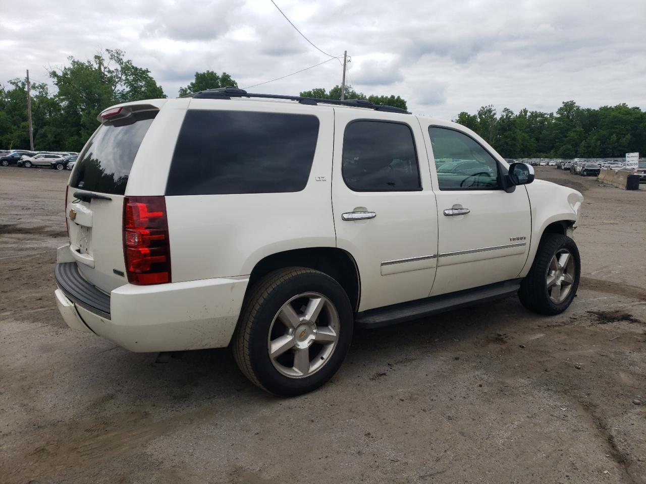 1GNSKCE0XCR100143 2012 Chevrolet Tahoe K1500 Ltz