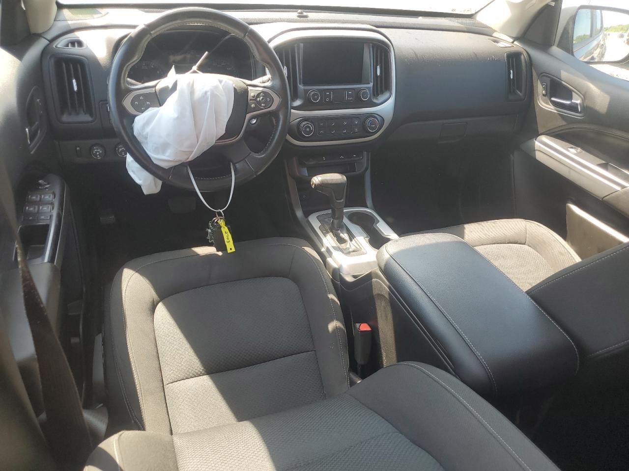 1GCGTCEN8M1117899 2021 Chevrolet Colorado Lt