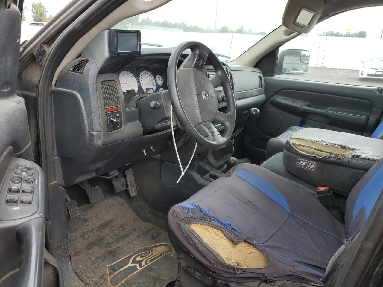 3D7KU28D04G244092 2004 Dodge Ram 2500 St