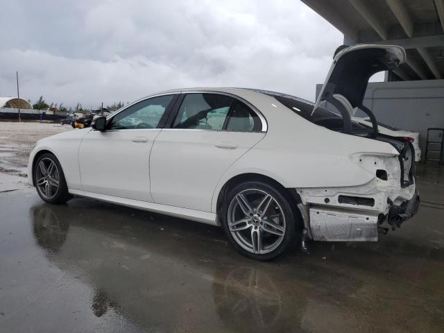 VIN WDDZF4JB8KA623124 2019 Mercedes-Benz E-Class, 300 no.2