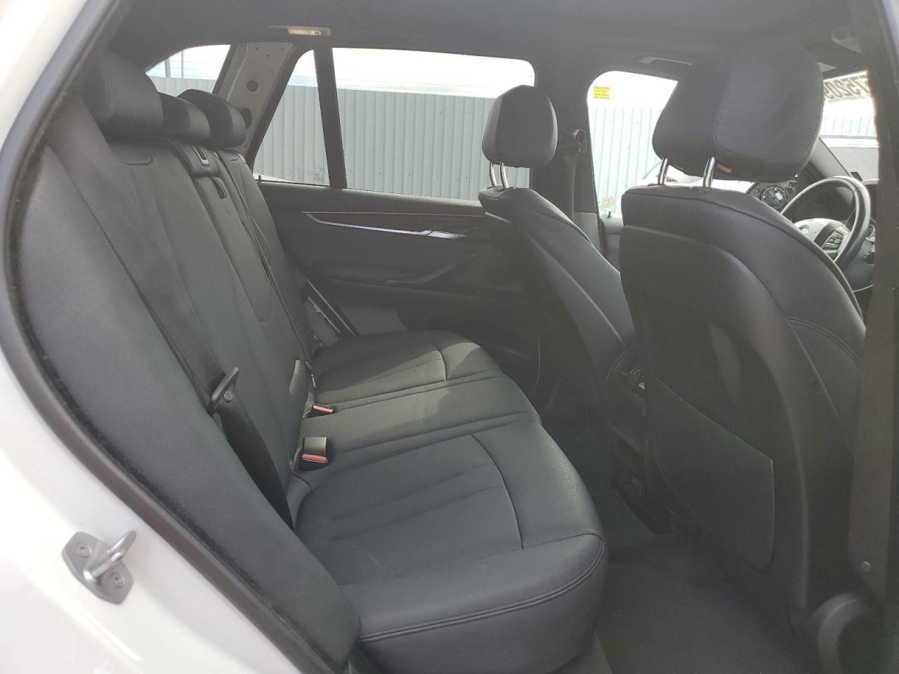 5UXKR0C56H0U52082 2017 BMW X5 xDrive35I