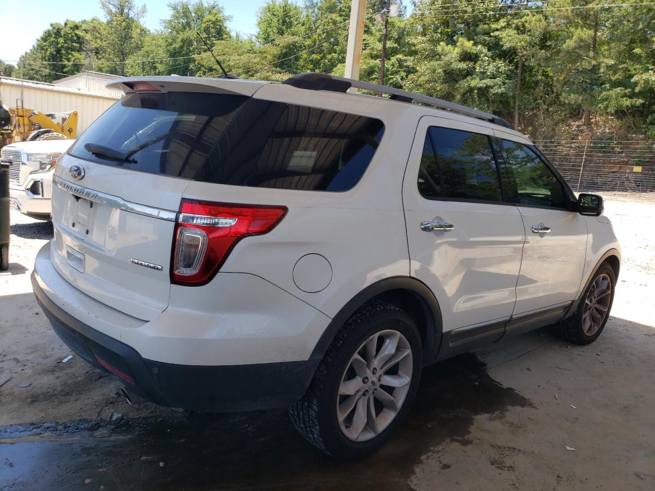 2015 Ford Explorer Limited vin: 1FM5K7F8XFGA08205