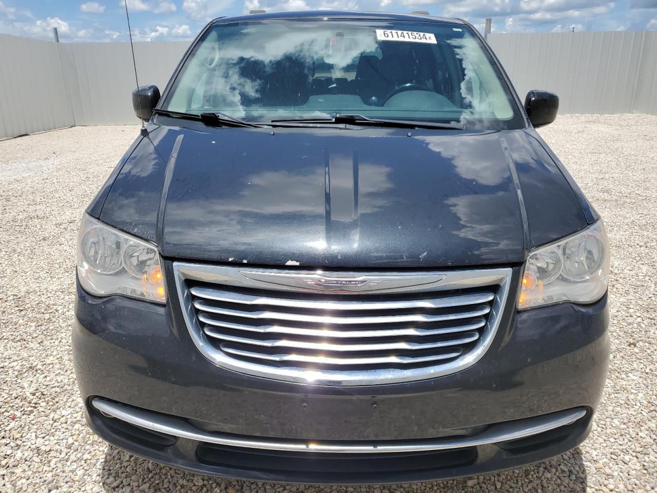 2016 Chrysler Town & Country Touring vin: 2C4RC1BG4GR147999