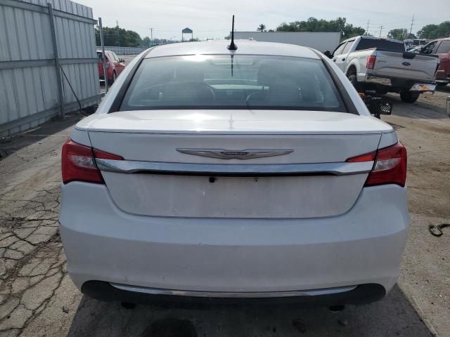 2014 Chrysler 200 Limited VIN: 1C3CCBCG3EN153589 Lot: 57140084