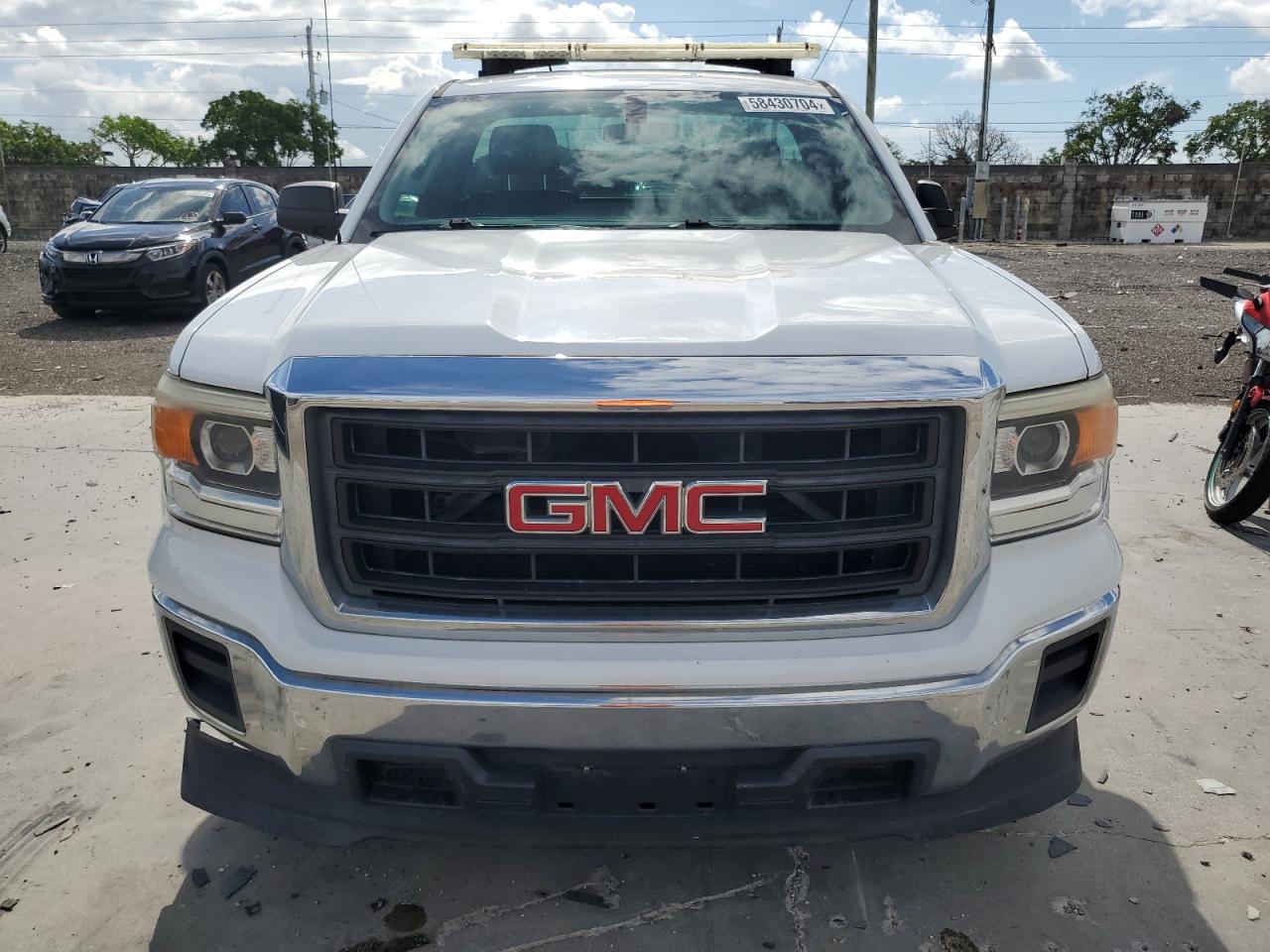 2015 GMC Sierra C1500 vin: 1GTN1TEHXFZ257674