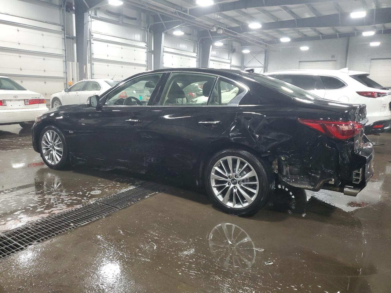 JN1EV7AR1JM437760 INFINITI Q50 2018
