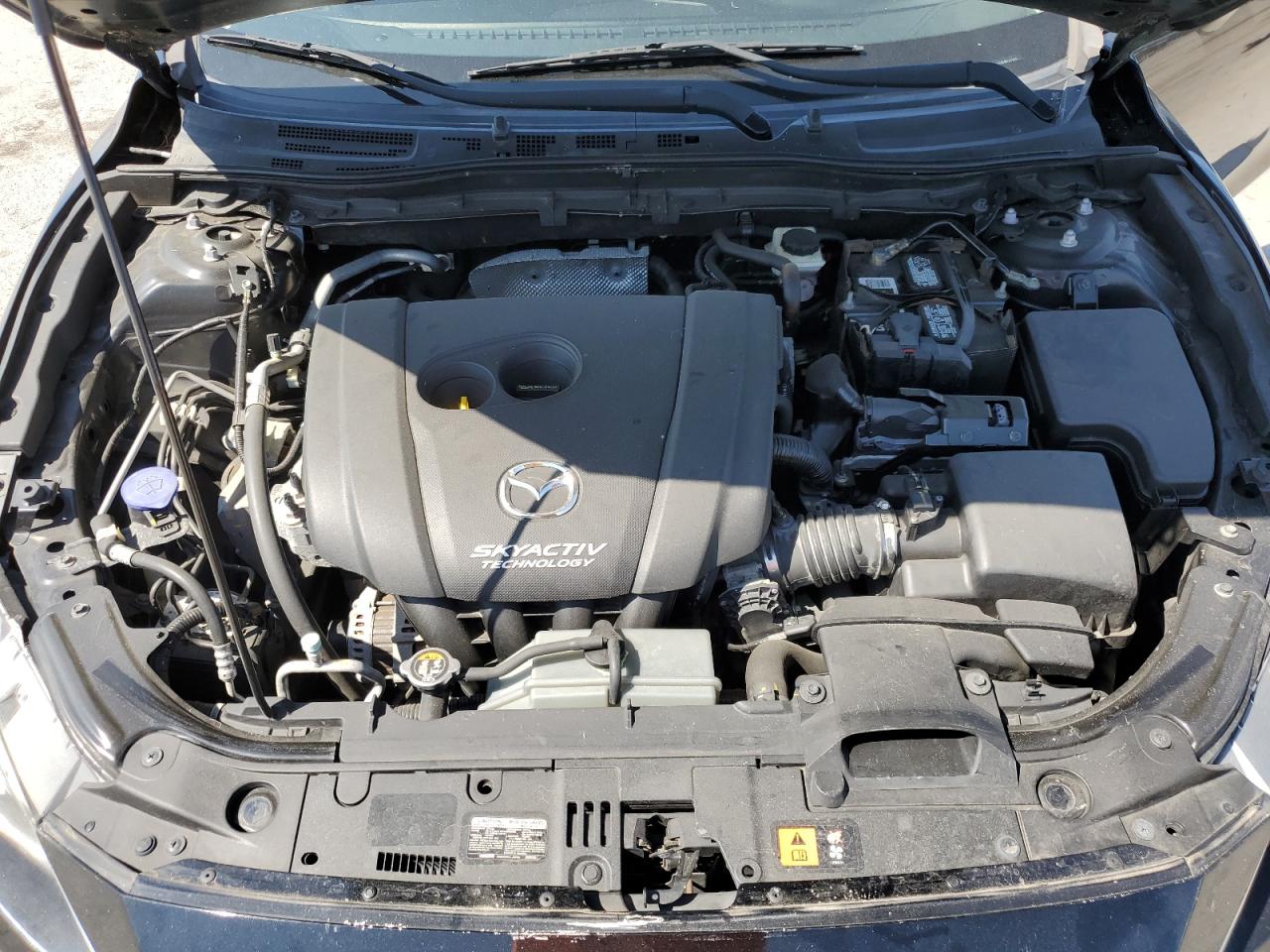 3MZBM1U78FM174105 2015 Mazda 3 Sport