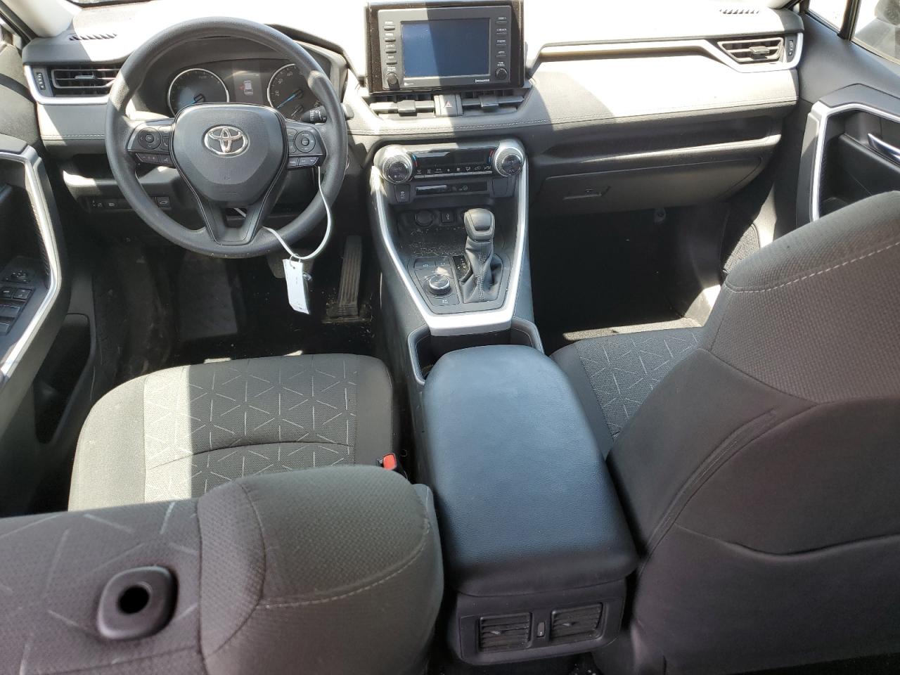 4T3RWRFV5NU067144 2022 Toyota Rav4 Xle