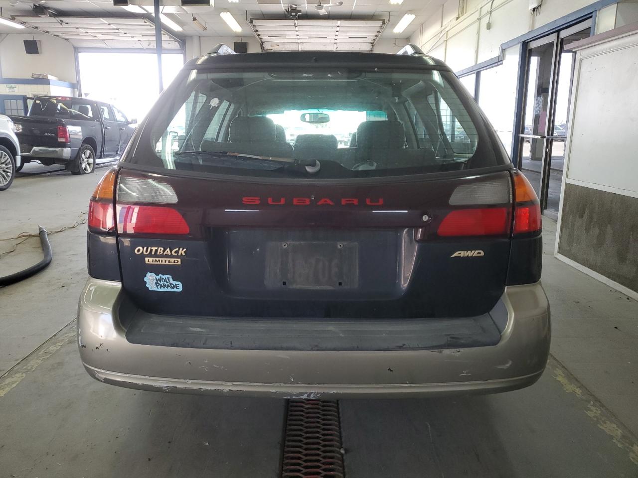 4S3BH686926648658 2002 Subaru Legacy Outback Limited