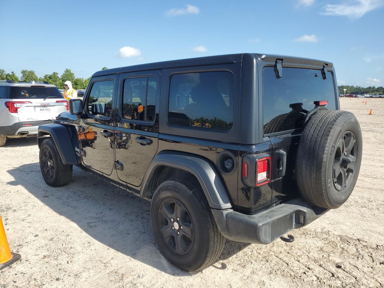 1C4HJXDN7MW503123 2021 Jeep Wrangler Unlimited Sport