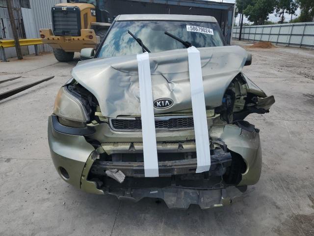 KNDJT2A25B7304927 2011 Kia Soul +