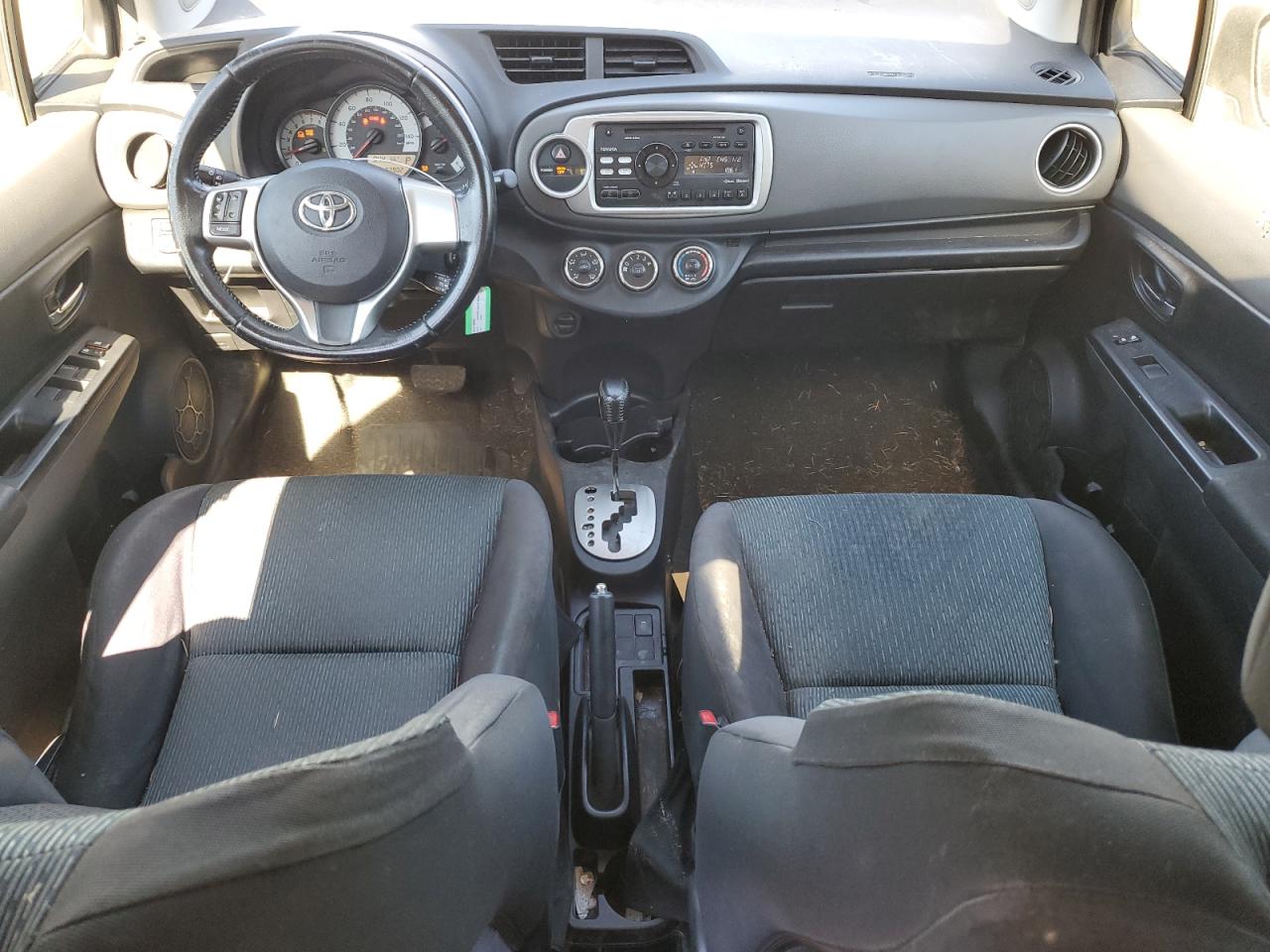 JTDKTUD37DD563007 2013 Toyota Yaris