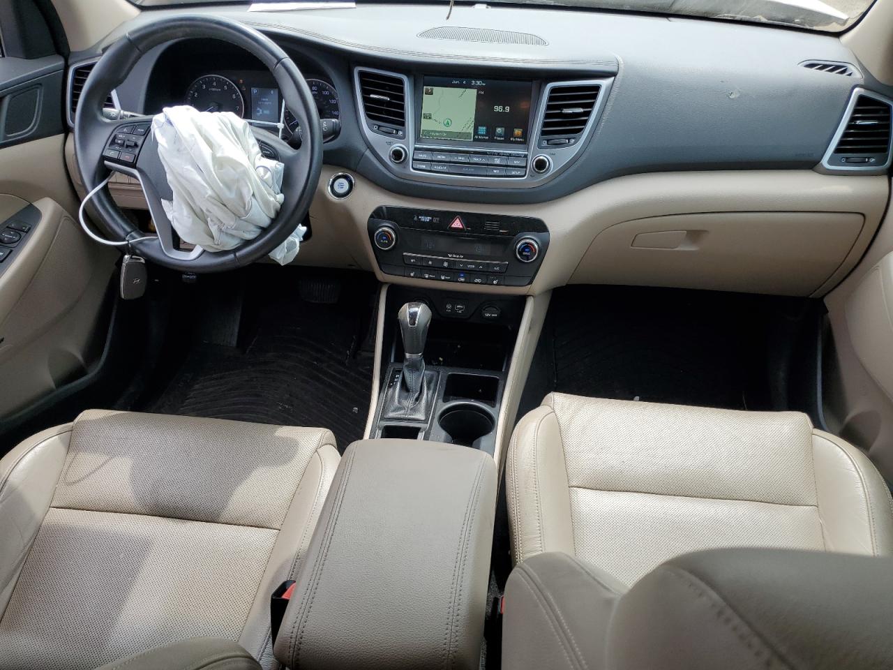 KM8J33A24HU368579 2017 Hyundai Tucson Limited