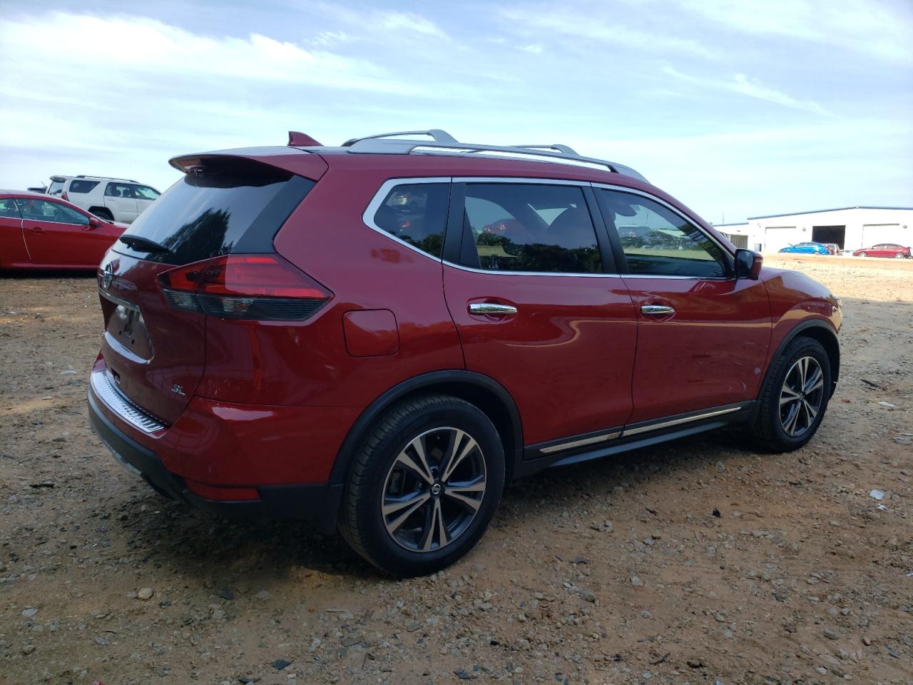 JN8AT2MT6HW394984 NISSAN ROGUE 2017