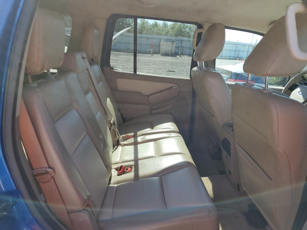 1FMEU7EE3AUA32065 2010 Ford Explorer Eddie Bauer