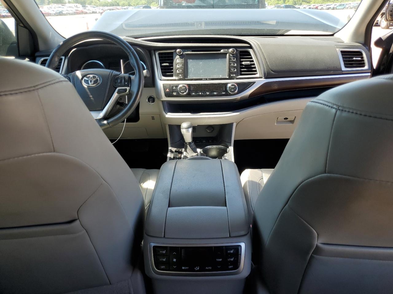 5TDDKRFH8FS126741 2015 Toyota Highlander Limited