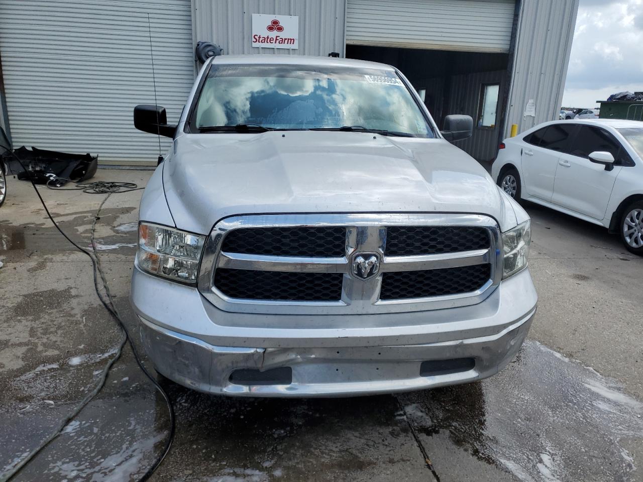 2019 Ram 1500 Classic Tradesman vin: 1C6RR6FG3KS529977