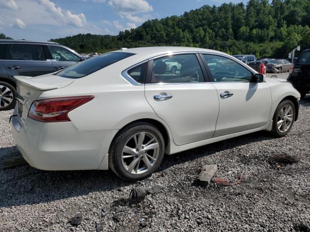 2013 Nissan Altima - Image 3