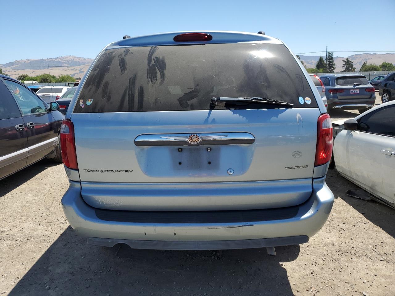 2C8GP54L95R452892 2005 Chrysler Town & Country Touring