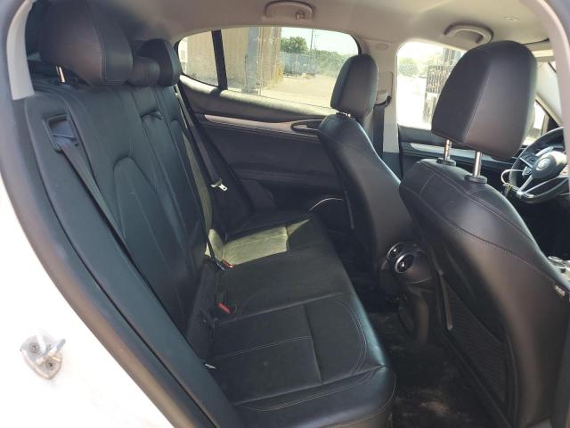 2018 Alfa Romeo Stelvio Sport VIN: ZASFAKPN5J7B84498 Lot: 60330894