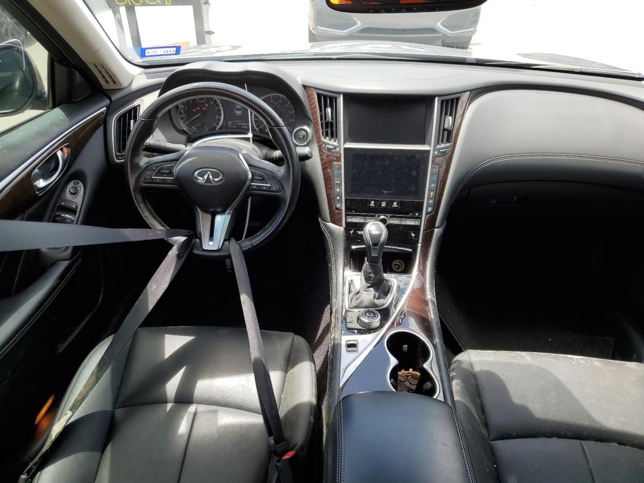 JN1EV7AP0JM366551 2018 Infiniti Q50 Luxe