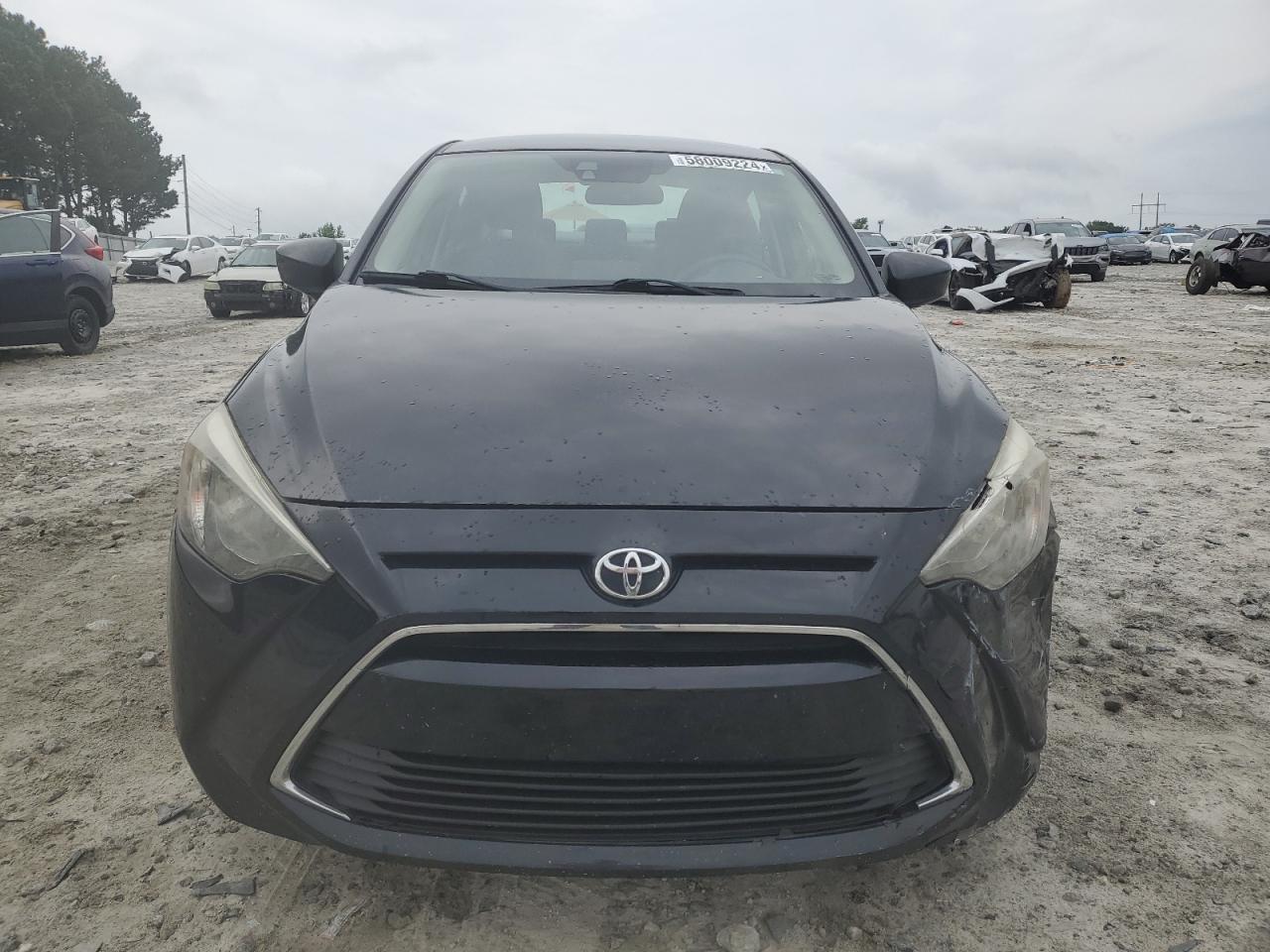 2017 Toyota Yaris Ia vin: 3MYDLBYVXHY168929