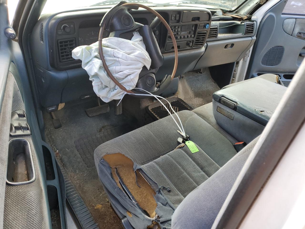 3B7KC23D0VM591526 1997 Dodge Ram 2500