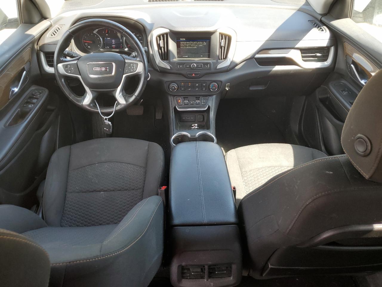 3GKALMEVXKL162963 2019 GMC Terrain Sle