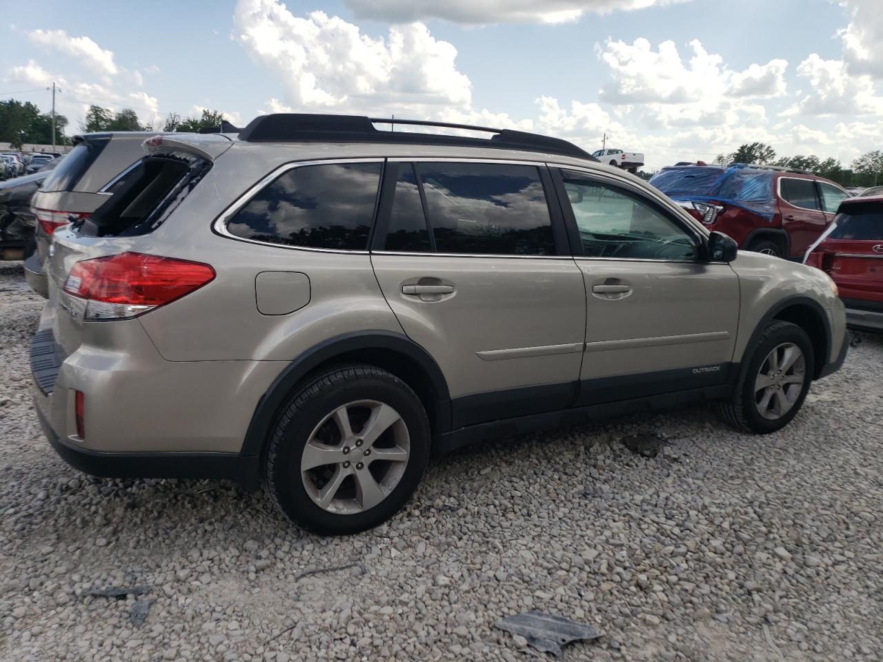 Lot #2753976949 2014 SUBARU OUTBACK 2.