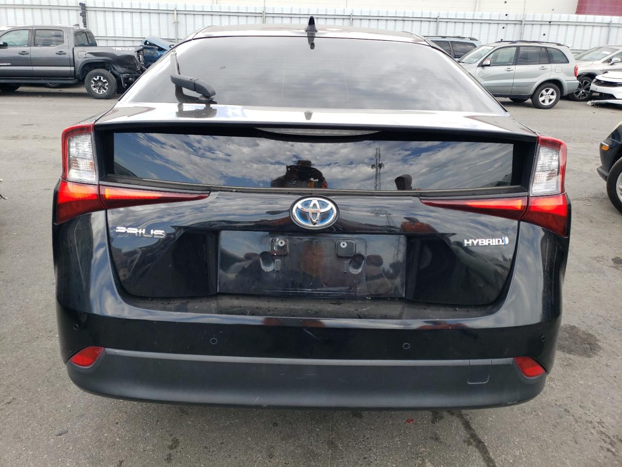 JTDKARFU2L3112077 2020 Toyota Prius L