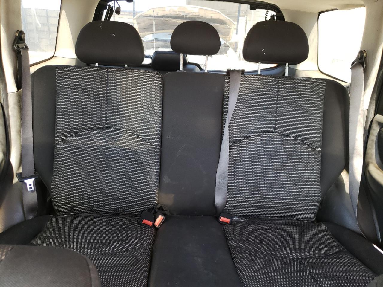 4F2YZ04106KM04733 2006 Mazda Tribute S