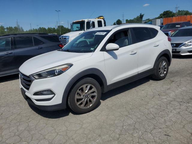 2016 HYUNDAI 150 - KM8J33A41GU120063