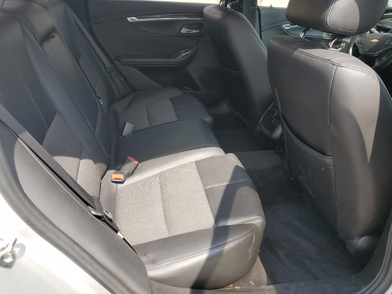 1G1115SL9FU127670 2015 Chevrolet Impala Lt