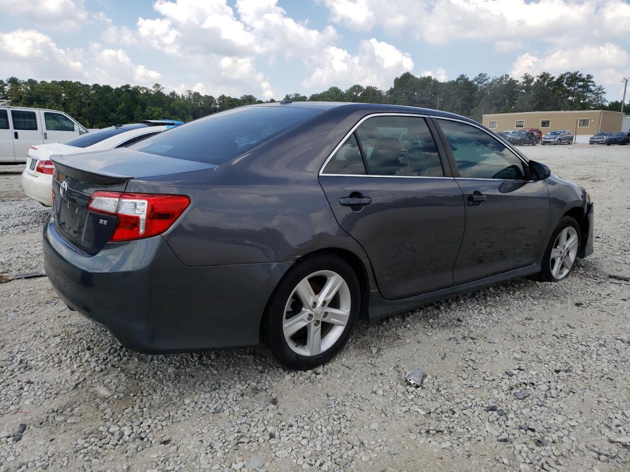 4T1BF1FK9EU761031 2014 Toyota Camry L