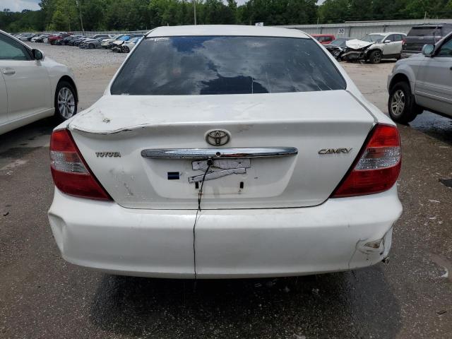 2004 Toyota Camry Le VIN: JTDBE32K640249791 Lot: 57669174
