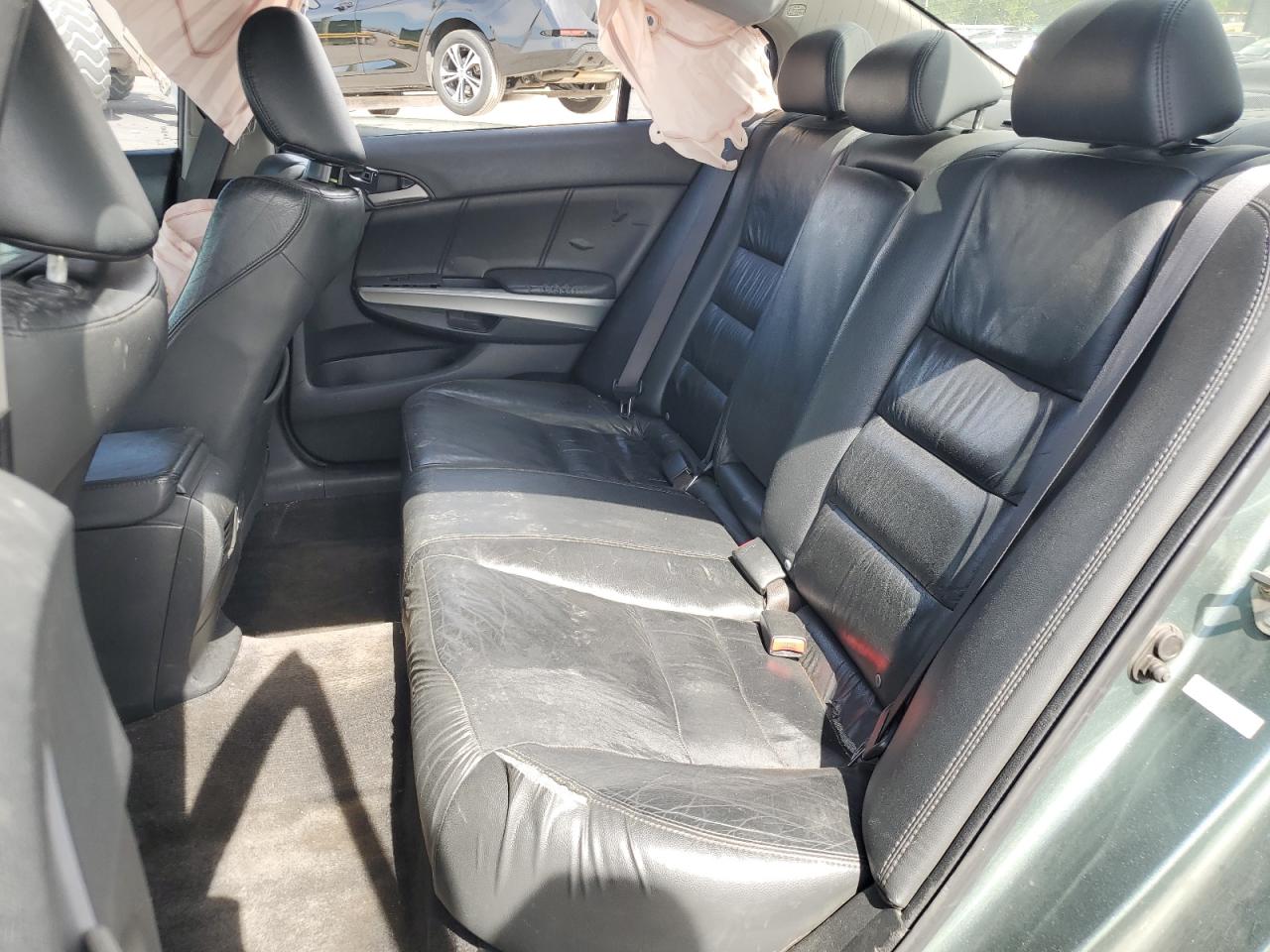 1HGCP2F80AA004497 2010 Honda Accord Exl