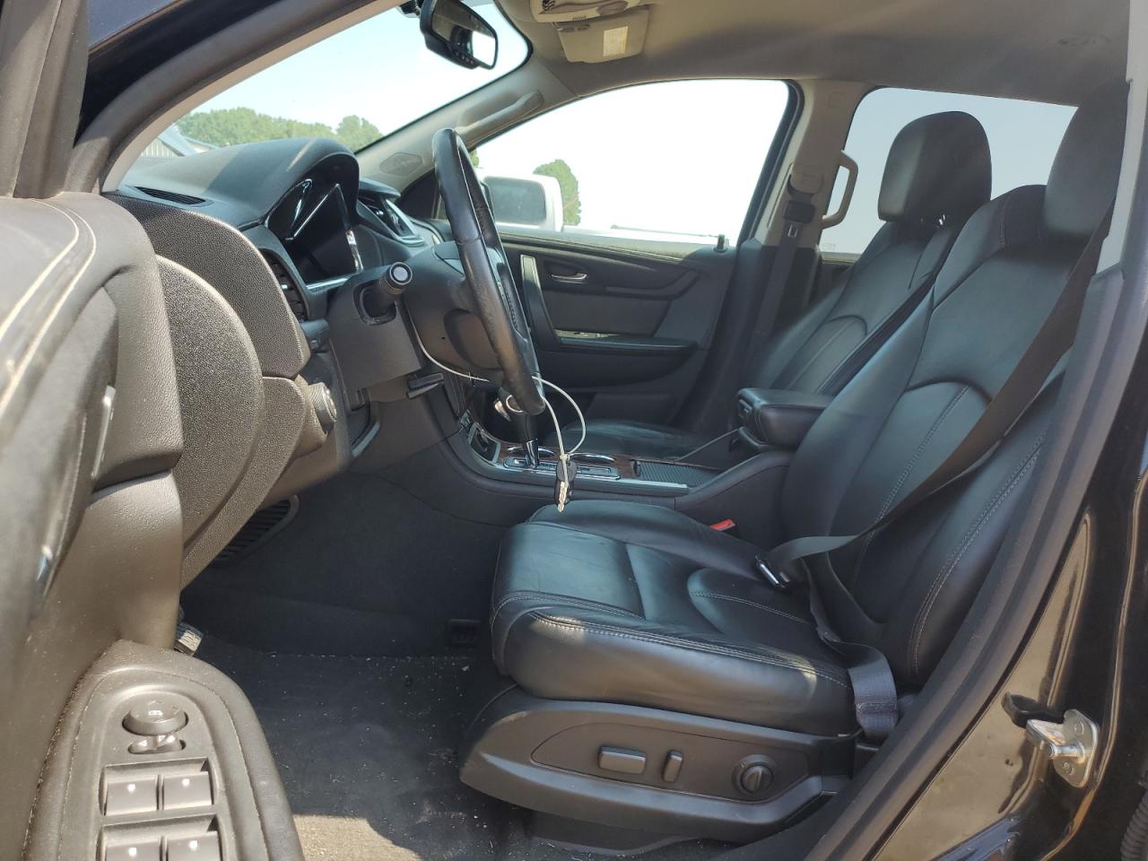 1GNKRHKD3EJ341754 2014 Chevrolet Traverse Lt