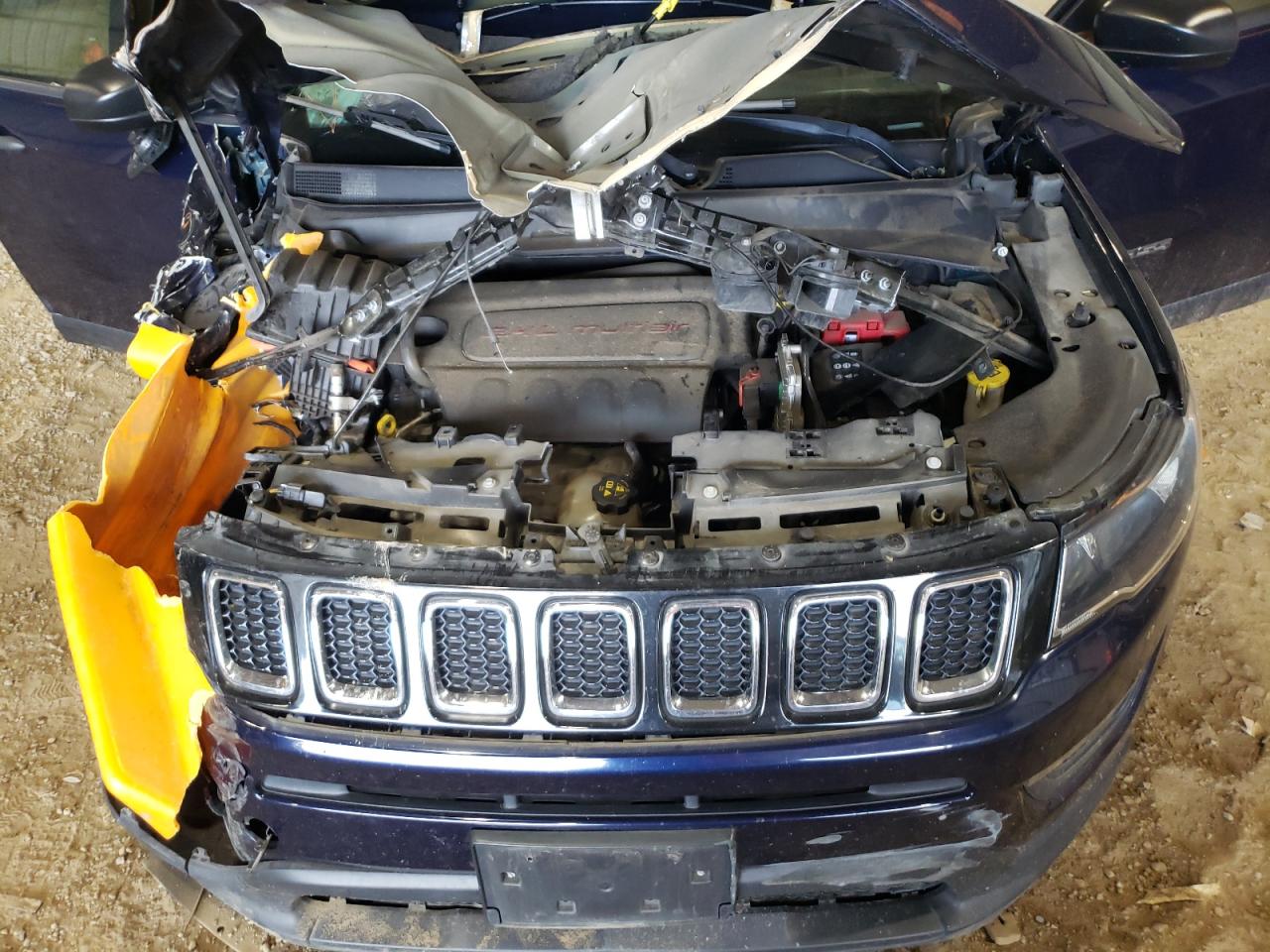 3C4NJCAB5KT819807 2019 Jeep Compass Sport