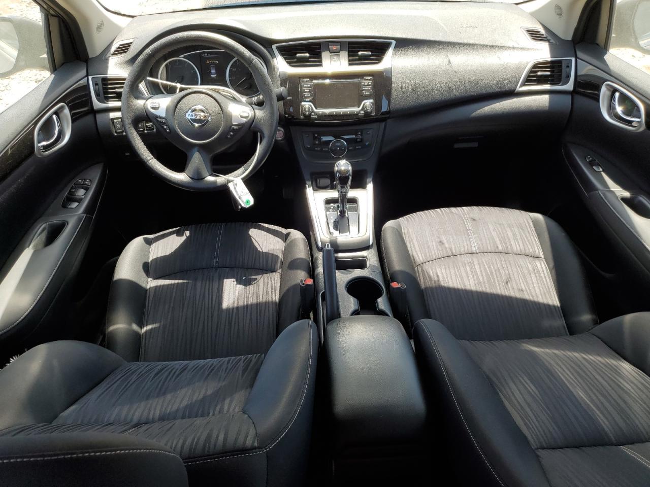 3N1AB7AP8JY283602 2018 Nissan Sentra S