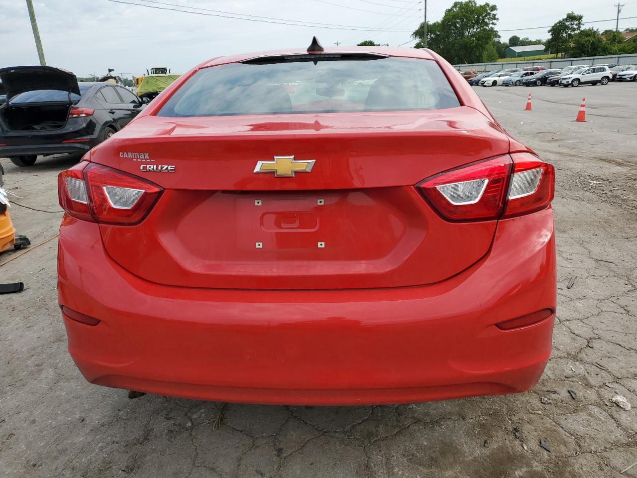 2018 Chevrolet Cruze Ls vin: 1G1BC5SM8J7172517