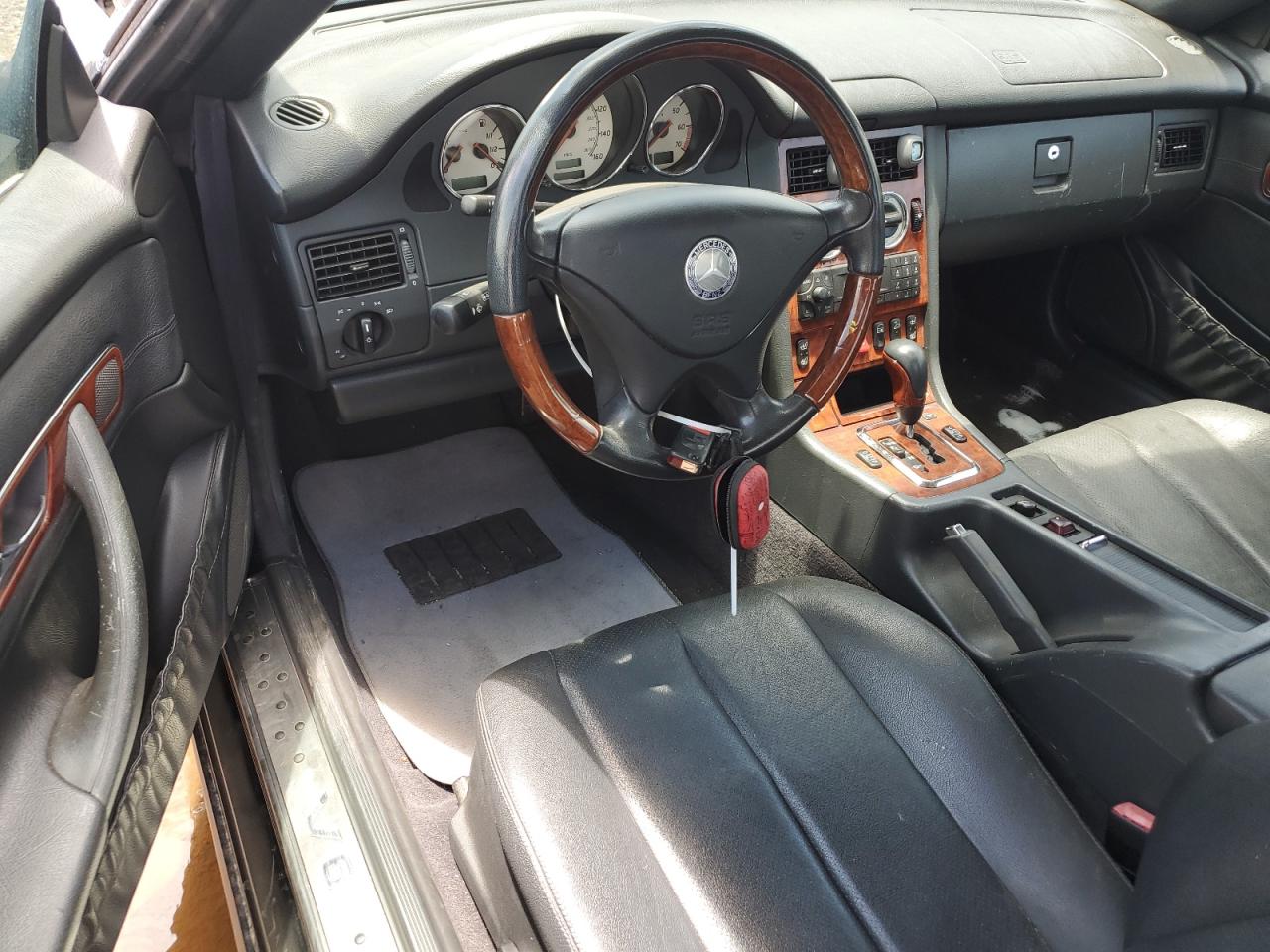 WDBKK65F72F266097 2002 Mercedes-Benz Slk 320