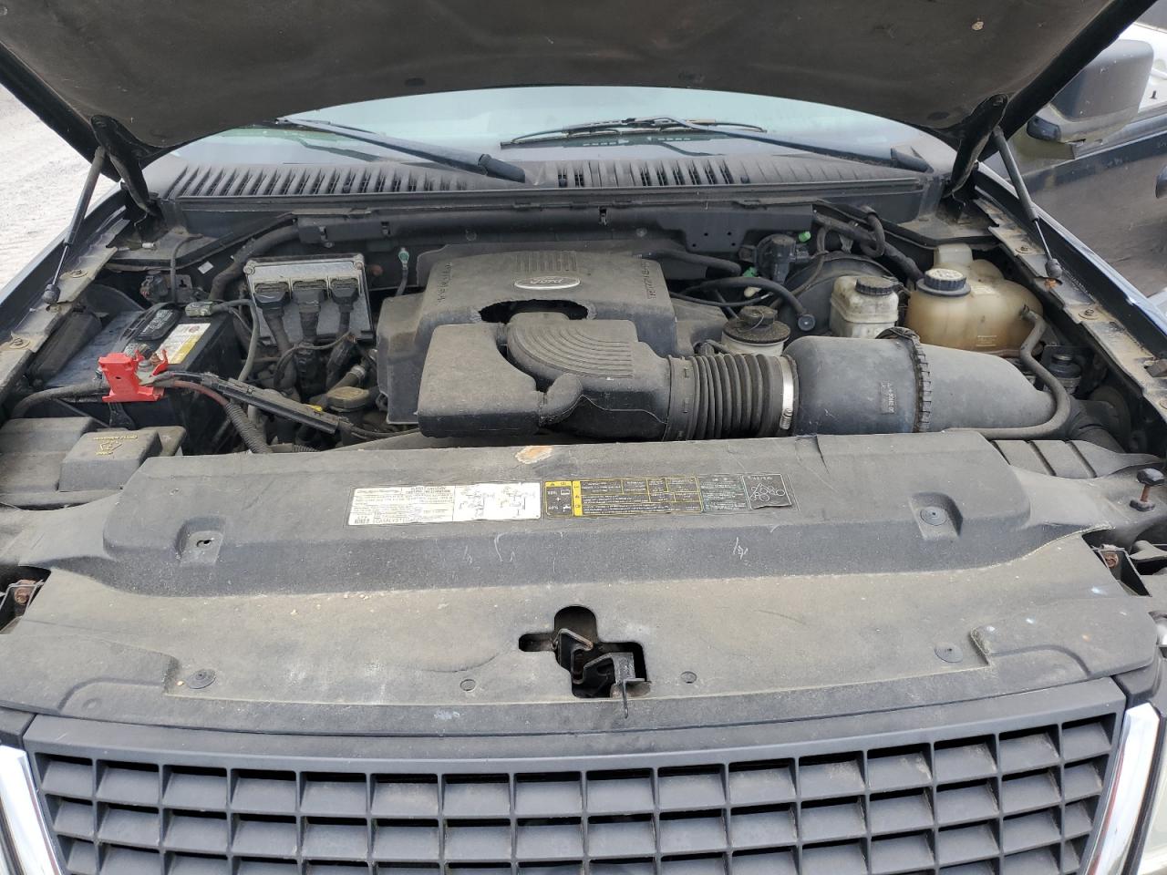 1FMPU16LX4LB83823 2004 Ford Expedition Xlt